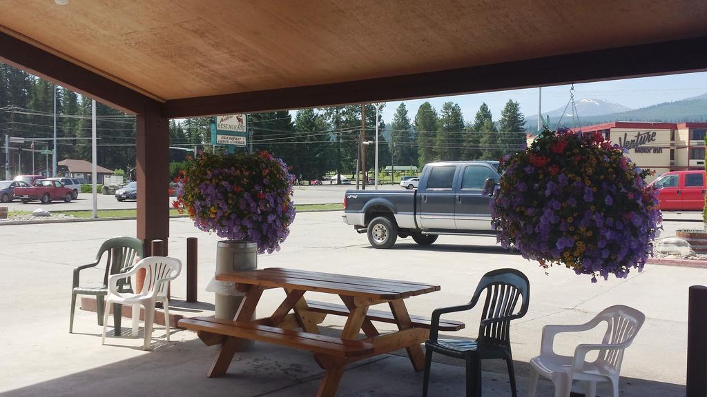Country Inn Libby Bagian luar foto